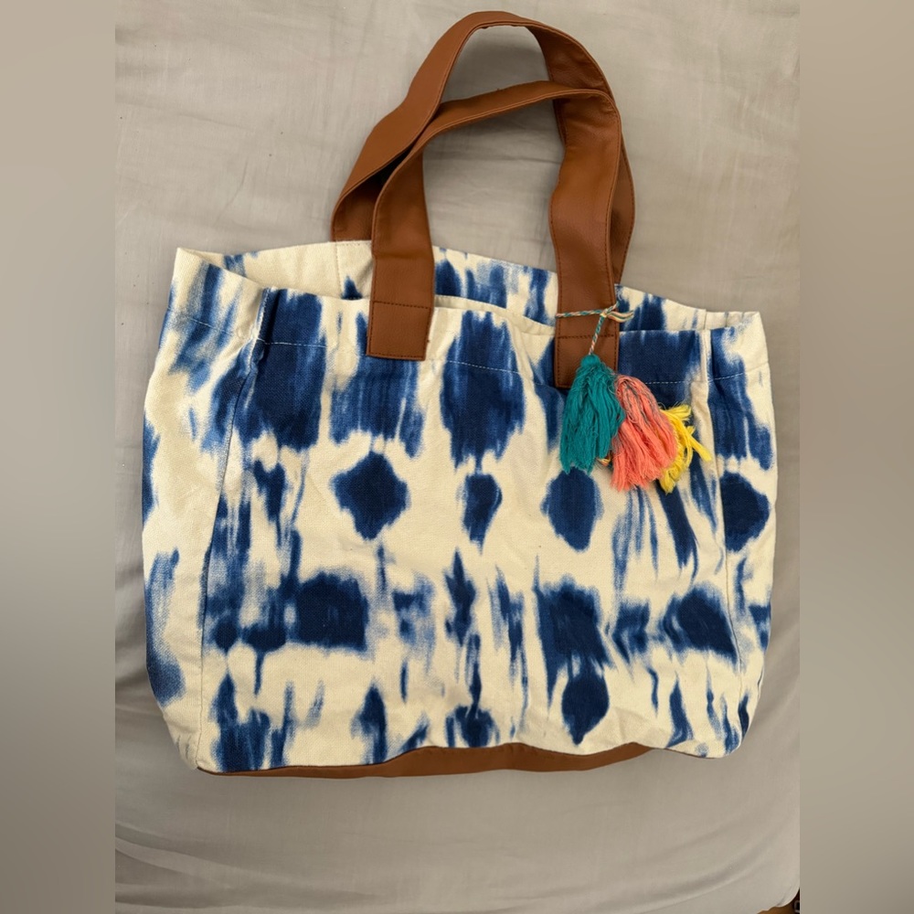 LU & ELLE tote- Tie dye
